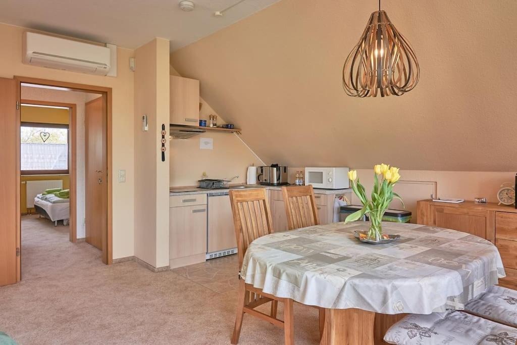 Ferienwohnung Am Stadtrand Von Berlin Neu Buch Екстер'єр фото